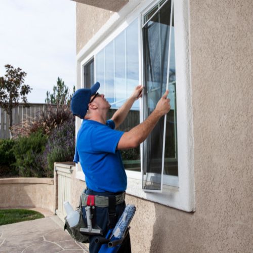 Deluxe window cleaning in St. Louis, MO
